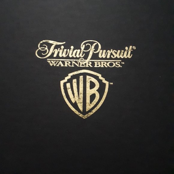 Warner Bros Trivial Pursuit All Family Edition - Picture 8 of 10